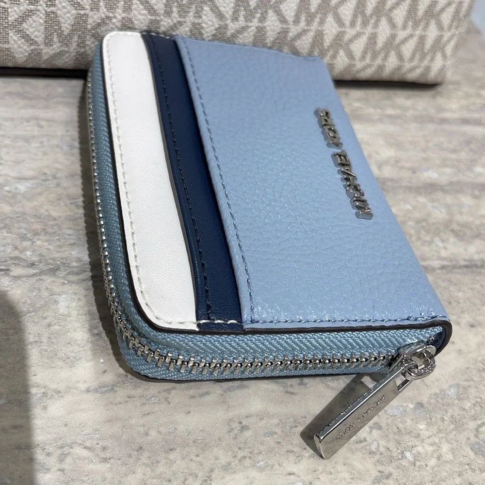Michael Kors Jet Set Travel Medium Color-Block Wallet Pale Blue NWT